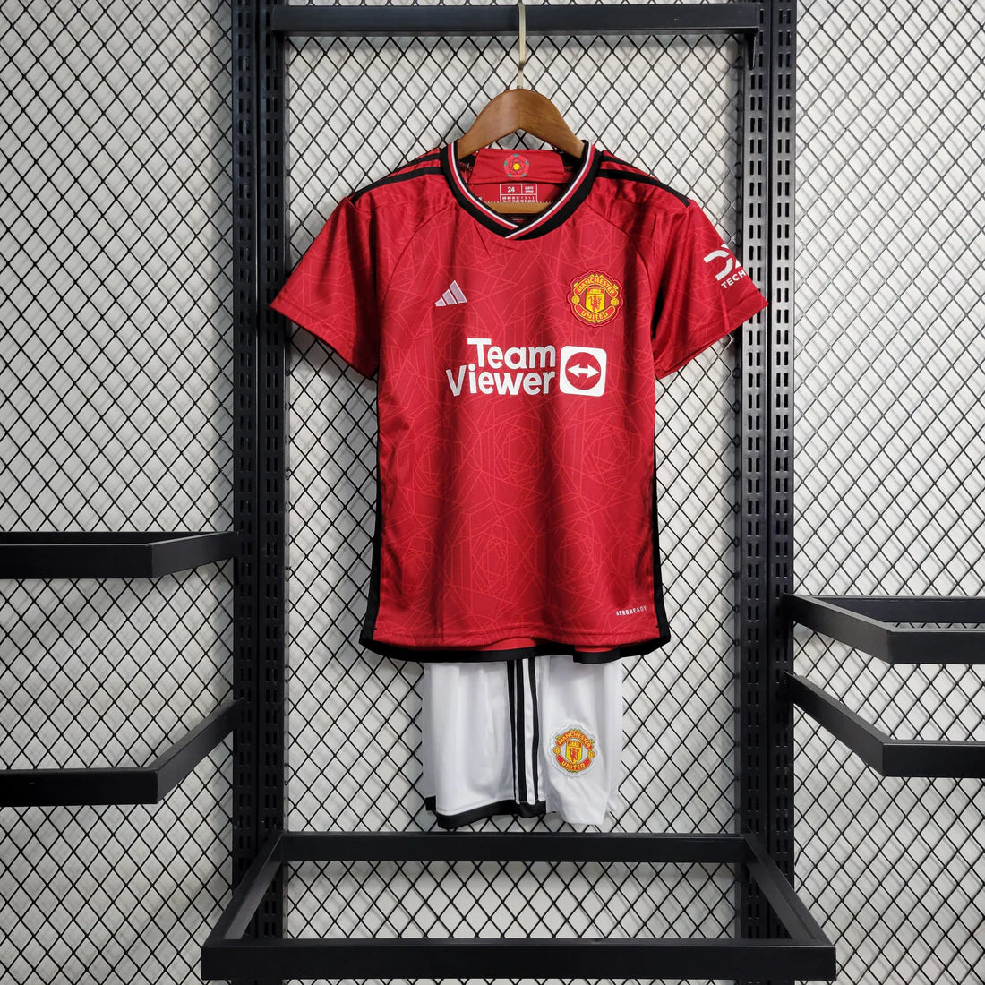 Conjunto Manchester United 23-24 Local (Niño)