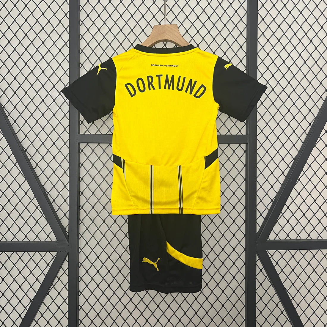 Conjunto Borussia Dortmund 24-25 Local (Niño)