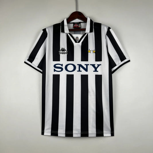 Retro Juventus 96-97 Local