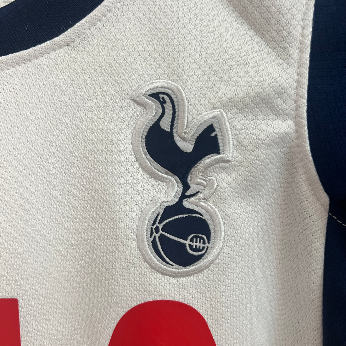 Conjunto Tottenham 24-25 Local (Niño)