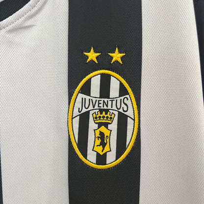 Retro Juventus 01-02 Local