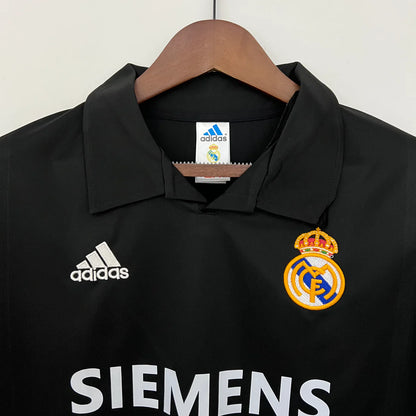 Retro Real Madrid 02-03 Visitante