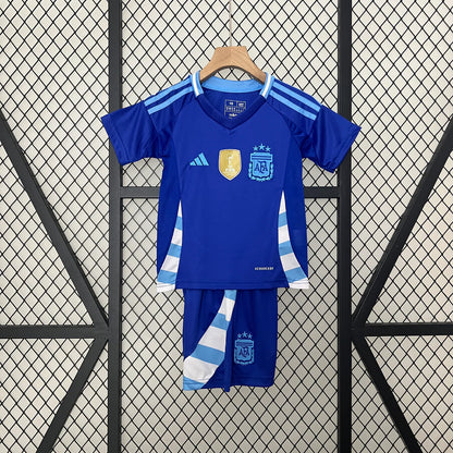 Conjunto Argentina 2024 Visitante Copa América (Niño)