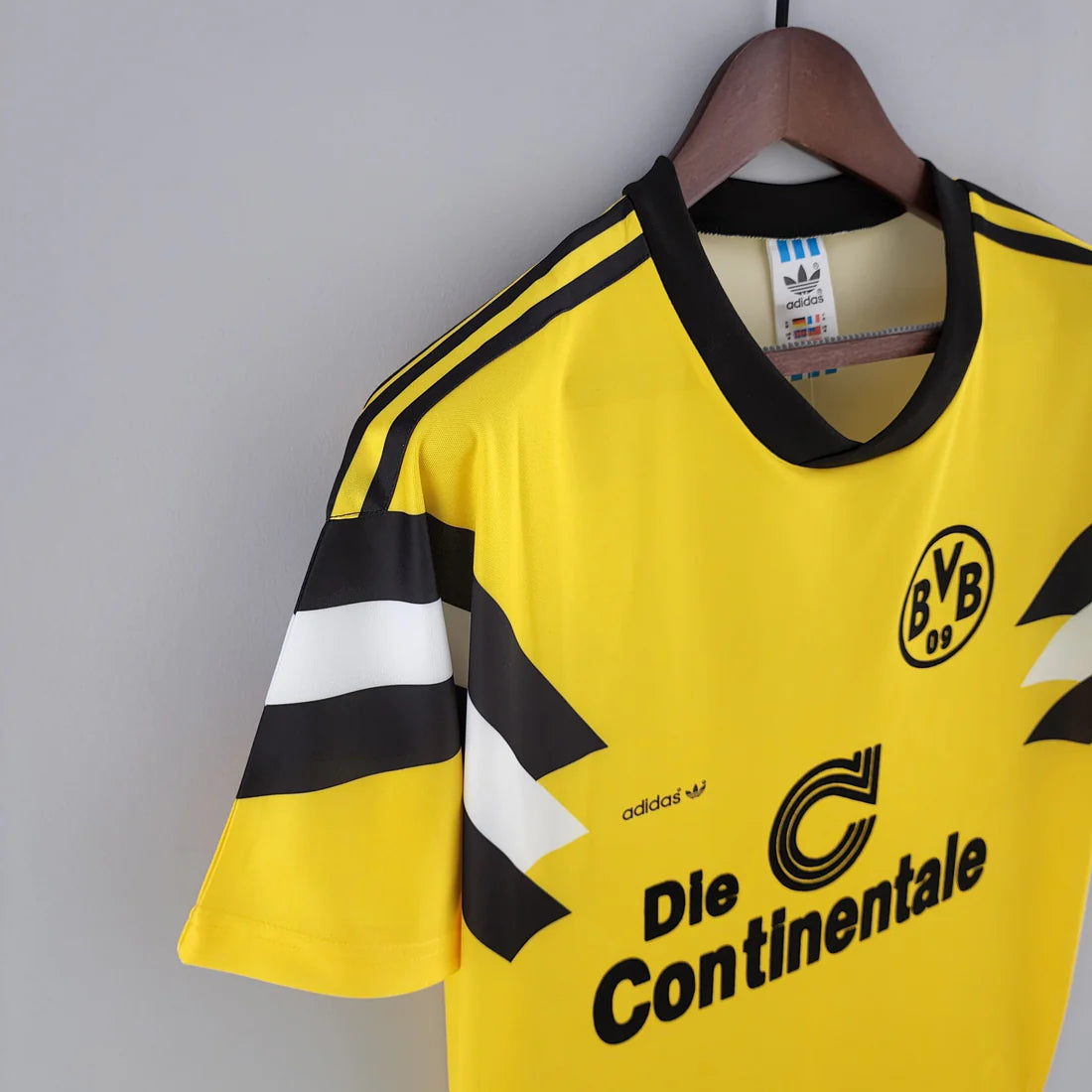 Retro Borussia Dortmund 1989 Local