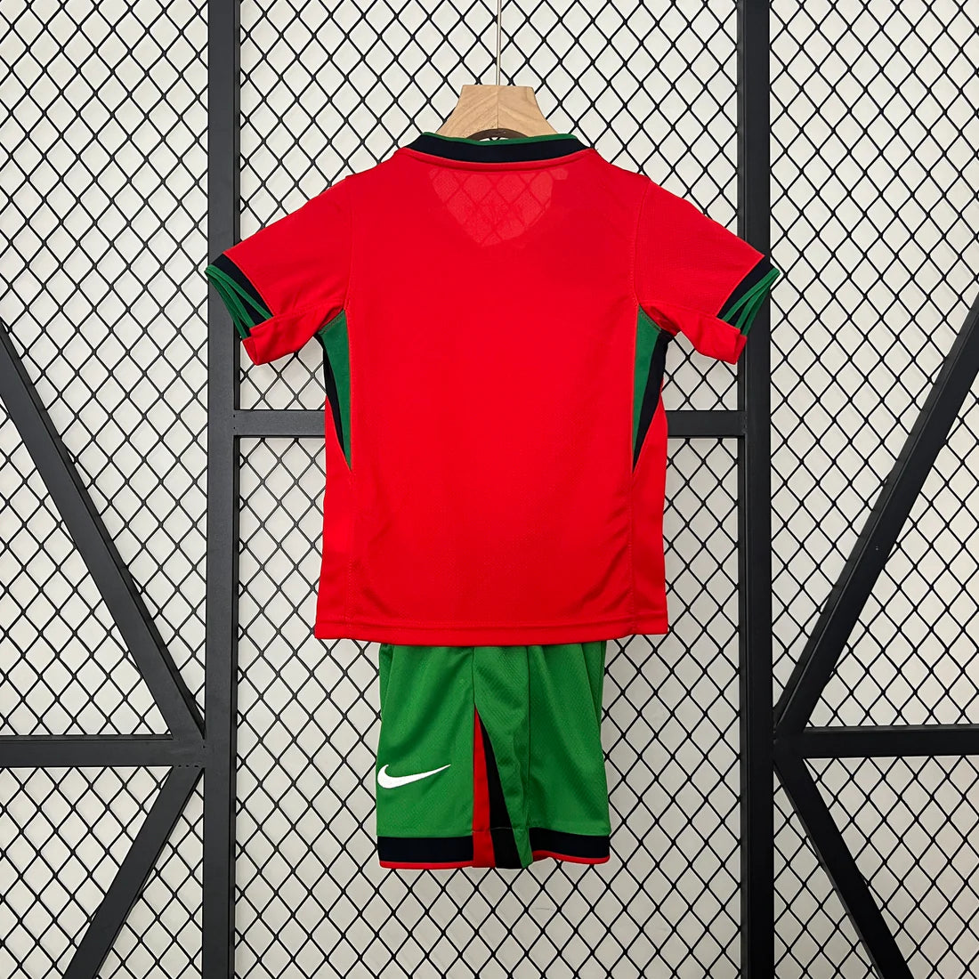 Conjunto Portugal 2024 Local Eurocopa (Niño)