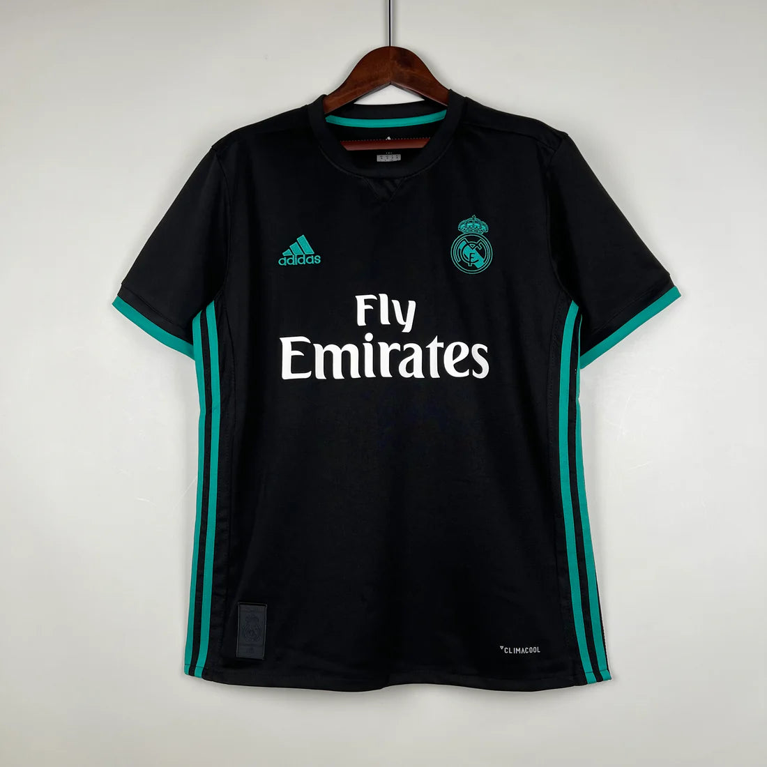 Retro Real Madrid 17-18 Visitante