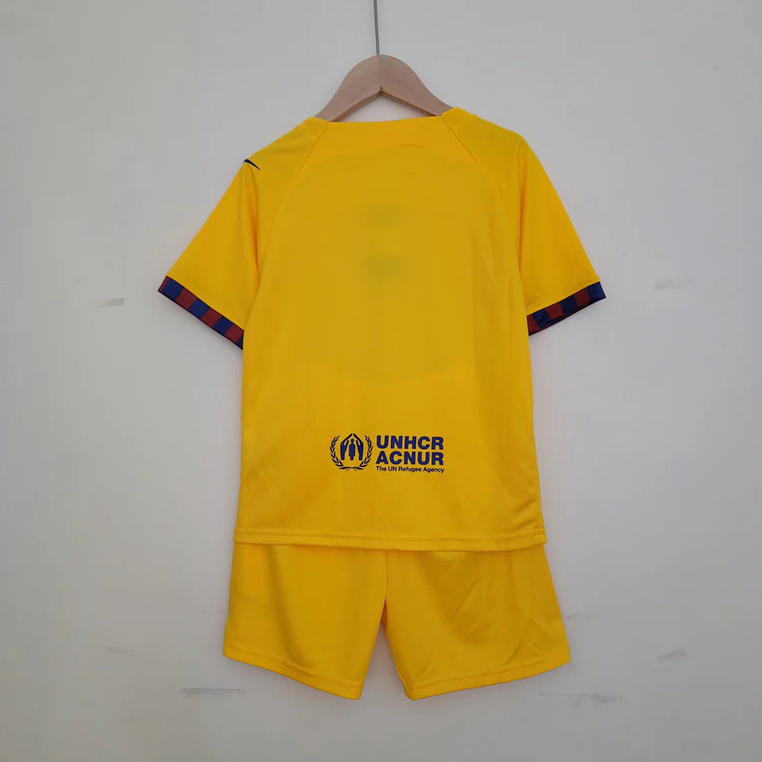 Conjunto Barcelona 23-24 Catalana (Niño)