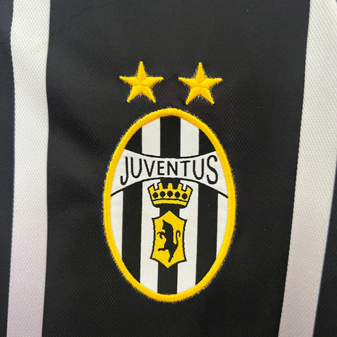 132f2838 Retro Juventus 00-01 Negro