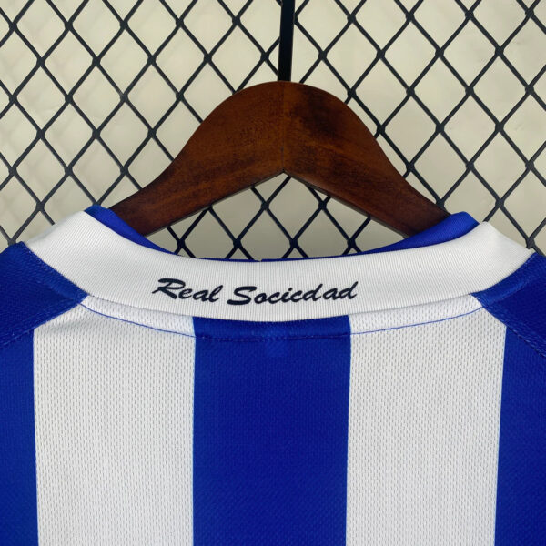 557c7655_4ccf98f2-09f3-4e3c-aede-dc882c6e0ecc Retro Real Sociedad 02-03 Local